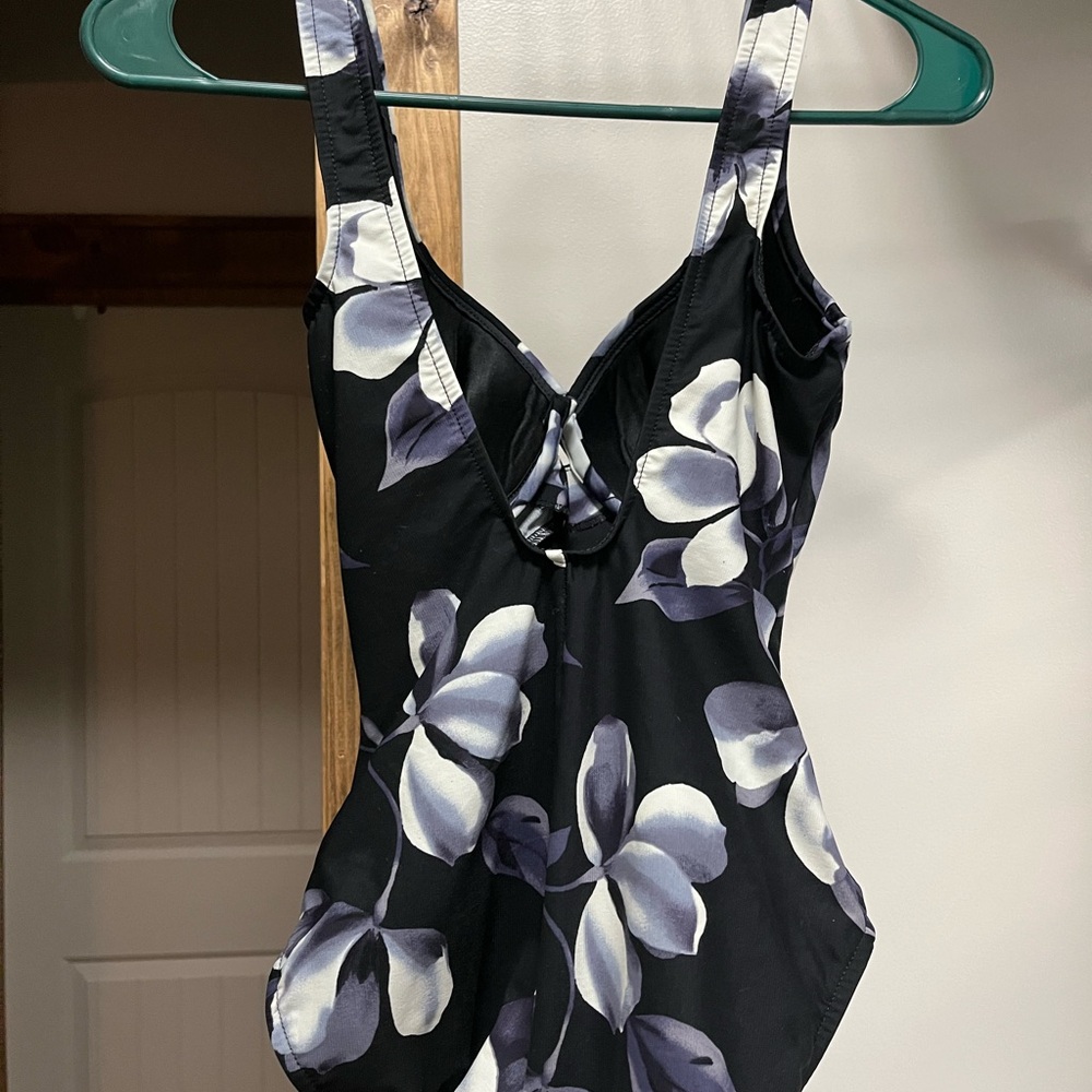Miraclesuit Black and Gray Swimsuit
